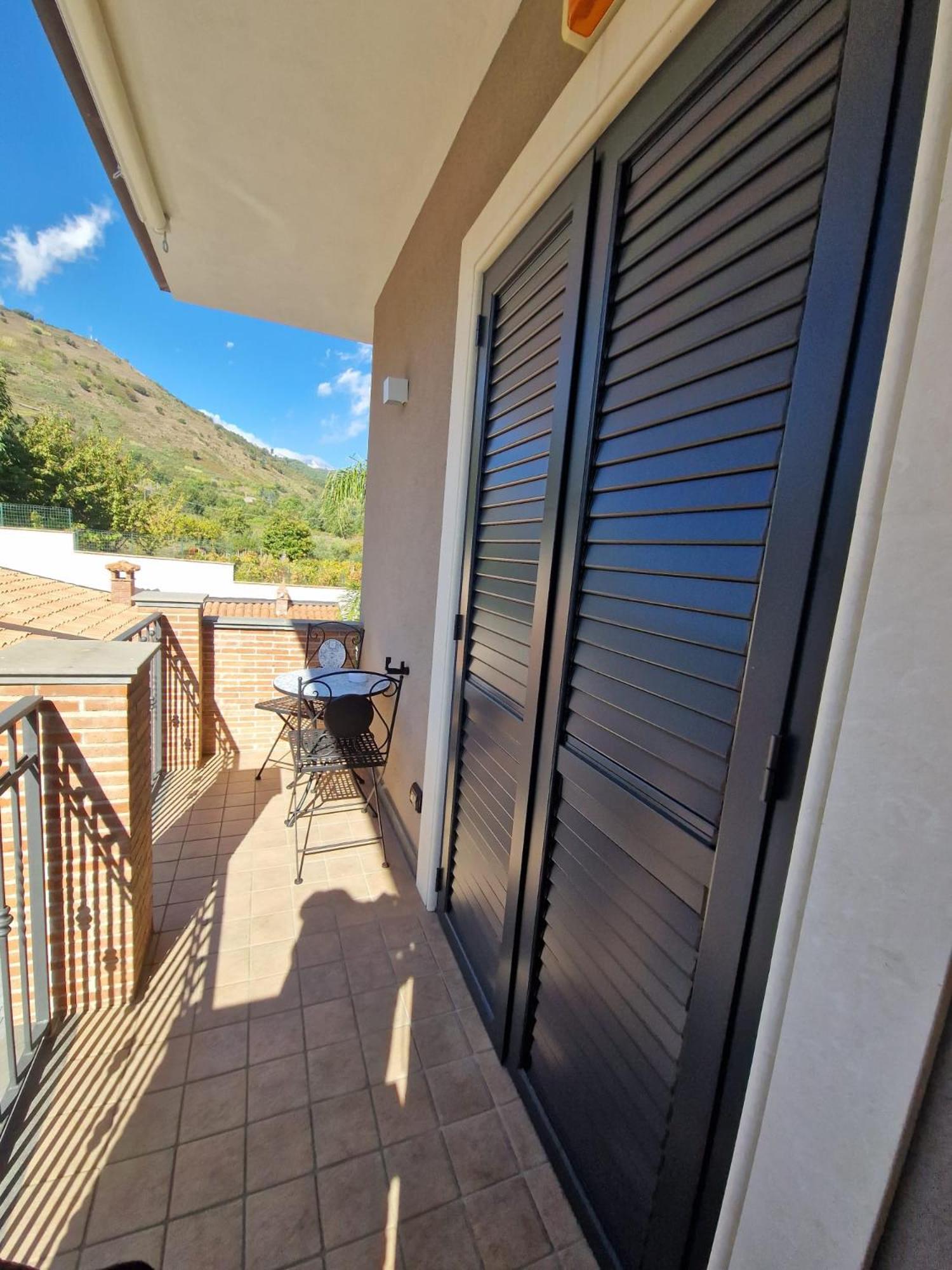 Bedda Mia Etna House B&B Trecastagni Bagian luar foto